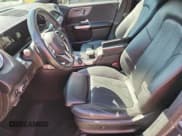 ✅ 2020 Mercedes-Benz GLB 250 • VIN: W1N4M4GB0LW040643 • Lot: 87239025. Wystawiony na Copart z przebiegiem 95 506 mil. Bezpłatny archiwum sprzedaży aukcyjnych z USA i szczegółowy raport historii pojazdu na DreamBid. Zdjęcie 7.