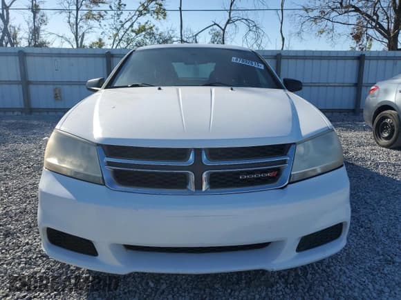 ✅ 2013 Dodge Avenger SE • VIN: 1C3CDZAB6DN712810 • Лот: 87892615. Опубликован ранее на Copart с пробегом 204 984 миль. Бесплатный доступ к архиву аукционных продаж из США и подробный отчёт об истории автомобиля на DreamBid. Изображение 5.