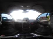 ✅ 2015 Chrysler Town & Country Touring L • VIN: 2C4RC1CG1FR561951 • Lot: 43686356. Wystawiony na IAAI z przebiegiem 157 263 mil. Bezpłatny archiwum sprzedaży aukcyjnych z USA i szczegółowy raport historii pojazdu na DreamBid. Zdjęcie 18.