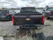 2011 Chevrolet Silverado 1500 LT z VIN 1GCRCSEA3BZ176258, wystawiony jako Copart lot #79695524 z przebiegiem 116 451 mil mil oraz Szkoda całkowita • Salvage title. Historia ofert i sprzedaży dostępna na DreamBid. Obrazek 6.