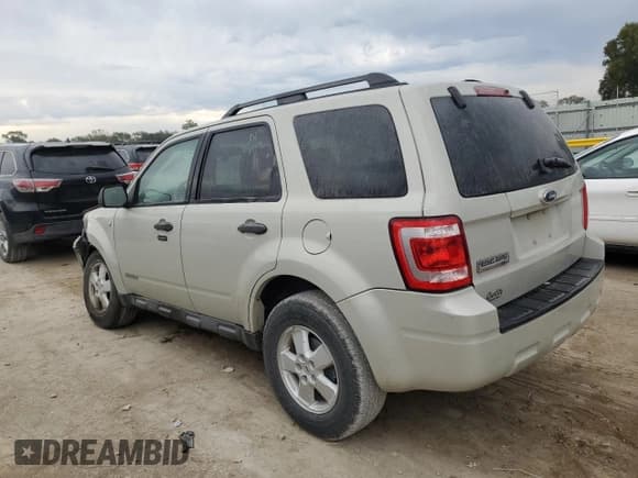 ✅ 2008 Ford Escape XLT • VIN: 1FMCU03148KA43175 • Lot: 86760135. Listed on Copart with 123,161 mi. Free auction sales archive from the USA and detailed vehicle history report at DreamBid. Image 2.