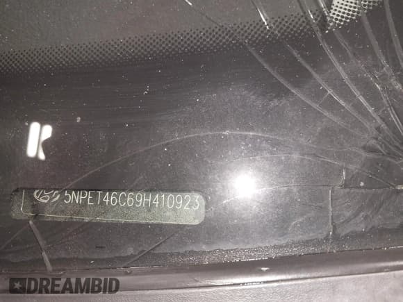 ✅ 2009 Hyundai Sonata GLS • VIN: 5NPET46C69H410923 • Lot: 43199574. Listed on IAAI with 185,018 mi. Free auction sales archive from the USA and detailed vehicle history report at DreamBid. Image 9.