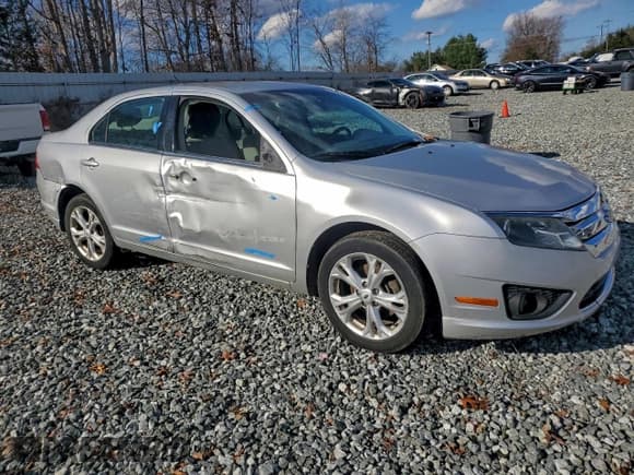 ✅ 2012 Ford Fusion SE • VIN: 3FAHP0HG1CR221830 • Lot: 94163885. Listed on Copart with 61,708 mi. Free auction sales archive from the USA and detailed vehicle history report at DreamBid. Image 4.