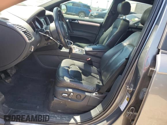 ✅ 2014 Audi Q7 Prestige • VIN: WA1WMAFE4ED008880 • Lot: 58793755. Listed on Copart with 178,578 mi. Free auction sales archive from the USA and detailed vehicle history report at DreamBid. Image 7.