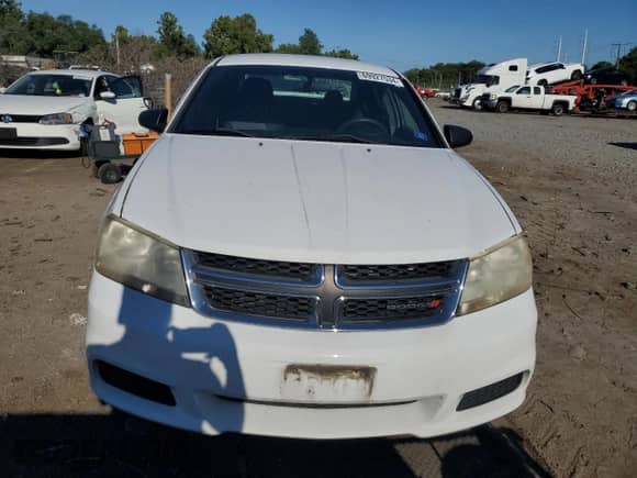 2013 Dodge Avenger SE с VIN 1C3CDZAB0DN644696, выставлен на аукционе Copart как лот 69927534 с пробегом 128 322 миль миль и Списание • Salvage title. История ставок и продаж доступна на DreamBid. Изображение 5.