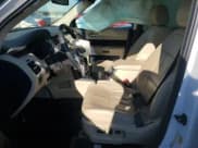 ✅ 2019 Ford Flex SEL • VIN: 2FMHK6C8XKBA07326 • Lot: 90860485. Wystawiony na Copart z przebiegiem 154 331 mil. Bezpłatny archiwum sprzedaży aukcyjnych z USA i szczegółowy raport historii pojazdu na DreamBid. Zdjęcie 7.