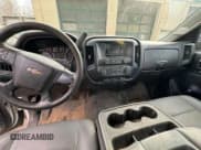 ✅ 2015 Chevrolet Silverado 2500HD Work Truck • VIN: 1GB0CUEG7FZ519530 • Lot: 60489495. Wystawiony na Copart z przebiegiem Nie podano. Bezpłatny archiwum sprzedaży aukcyjnych z USA i szczegółowy raport historii pojazdu na DreamBid. Zdjęcie 6.