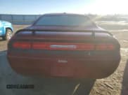 ✅ 2010 Dodge Challenger SE • VIN: 2B3CJ4DV1AH199551 • Lot: 88720235. Wystawiony na Copart z przebiegiem 58 664 mil. Bezpłatny archiwum sprzedaży aukcyjnych z USA i szczegółowy raport historii pojazdu na DreamBid. Zdjęcie 6.