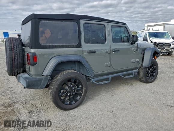 ✅ 2020 Jeep Wrangler Unlimited Sport • VIN: 1C4HJXDG1LW167582 • Lot: 92165515. Wystawiony na Copart z przebiegiem 57 146 mil. Bezpłatny archiwum sprzedaży aukcyjnych z USA i szczegółowy raport historii pojazdu na DreamBid. Zdjęcie 3.