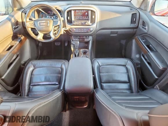 ✅ 2018 GMC Canyon 4WD Denali • VIN: 1GTG6EEN4J1226407 • Lot: 84030685. Wystawiony na Copart z przebiegiem 144 637 mil. Bezpłatny archiwum sprzedaży aukcyjnych z USA i szczegółowy raport historii pojazdu na DreamBid. Zdjęcie 8.