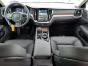 ✅ 2024 Volvo V60 Plus • VIN: YV4L12WY0R2137912 • Lot: 61789334. Wystawiony na Copart z przebiegiem 776 mil. Bezpłatny archiwum sprzedaży aukcyjnych z USA i szczegółowy raport historii pojazdu na DreamBid. Zdjęcie 8.