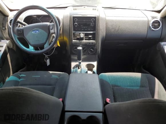 ✅ 2009 Ford Explorer XLT • VIN: 1FMEU73E79UA20726 • Lot: 64776905. Wystawiony na Copart z przebiegiem 121 923 mil. Bezpłatny archiwum sprzedaży aukcyjnych z USA i szczegółowy raport historii pojazdu na DreamBid. Zdjęcie 8.