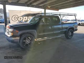 ✅ 2006 Chevrolet Silverado 1500 LT1 • VIN: 1GCEK19B86Z187535 • Lot: 82535475. Wystawiony na Copart z przebiegiem 358 745 mil. Bezpłatny archiwum sprzedaży aukcyjnych z USA i szczegółowy raport historii pojazdu na DreamBid. Zdjęcie 1.