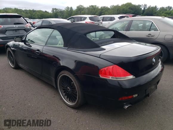 ✅ 2007 BMW 6 Series 650i • VIN: WBAEK135X7CN81297 • Lot: 63506025. Wystawiony na Copart z przebiegiem 162 616 mil. Bezpłatny archiwum sprzedaży aukcyjnych z USA i szczegółowy raport historii pojazdu na DreamBid. Zdjęcie 2.