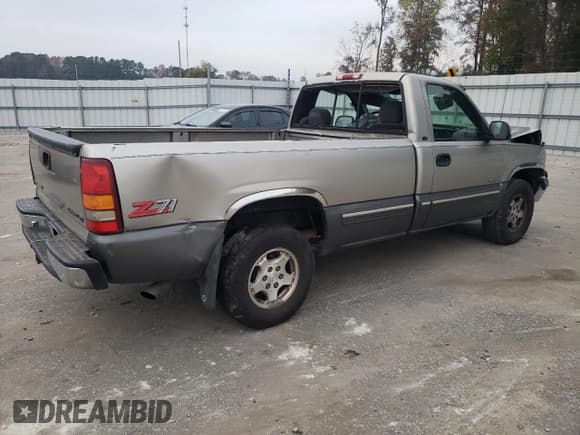✅ 1999 Chevrolet Silverado 1500 • VIN: 1GCEK14T7XE161453 • Лот: 81140904. Опубликован ранее на Copart с пробегом Не указан. Бесплатный доступ к архиву аукционных продаж из США и подробный отчёт об истории автомобиля на DreamBid. Изображение 3.