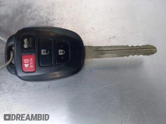 ✅ 2016 Toyota Camry SE • VIN: 4T1BF1FK8GU242734 • Lot: 43664695. Listed on IAAI with 134,113 mi. Free auction sales archive from the USA and detailed vehicle history report at DreamBid. Image 11.