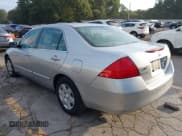 ✅ 2006 Honda Accord LX • VIN: 3HGCM564X6G710232 • Lot: 43398716. Listed on IAAI with 84,501 mi. Free auction sales archive from the USA and detailed vehicle history report at DreamBid. Image 3.