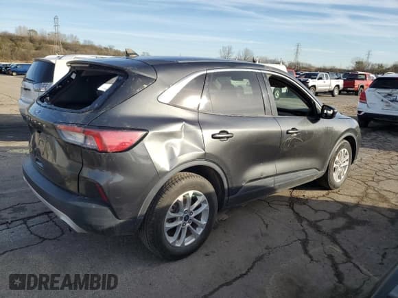 ✅ 2020 Ford Escape SE • VIN: 1FMCU0G62LUC52126 • Lot: 92602585. Wystawiony na Copart z przebiegiem 81 999 mil. Bezpłatny archiwum sprzedaży aukcyjnych z USA i szczegółowy raport historii pojazdu na DreamBid. Zdjęcie 3.
