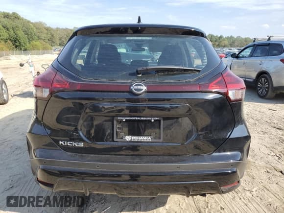 ✅ 2025 Nissan Kicks Play S • VIN: 3N1CP5BV8SL482742 • Lot: 83928725. Listed on Copart with 10,973 mi. Free auction sales archive from the USA and detailed vehicle history report at DreamBid. Image 6.