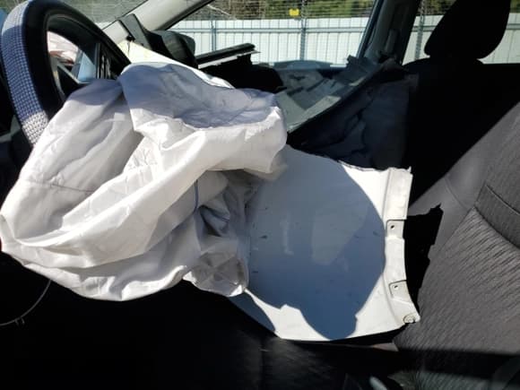 ✅ 2017 Nissan Rogue SV • VIN: KNMAT2MTXHP545315 • Lot: 91550655. Listed on Copart with Not provided. Free auction sales archive from the USA and detailed vehicle history report at DreamBid. Image 7.