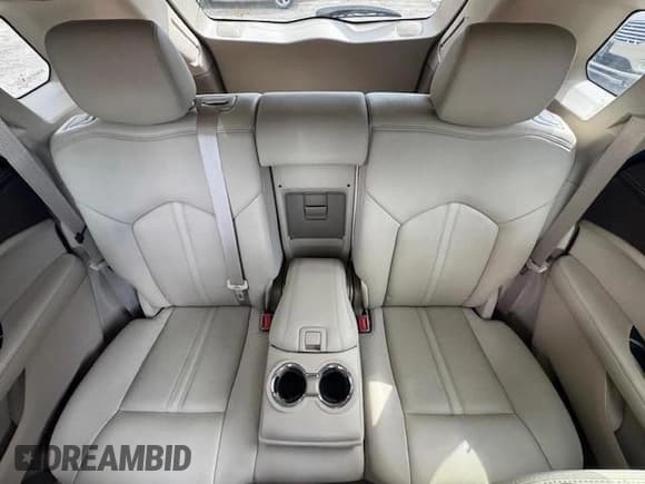 ✅ 2013 Cadillac SRX Luxury Collection • VIN: 3GYFNCE32DS647198 • Lot: 62613475. Wystawiony na Copart z przebiegiem 58 537 mil. Bezpłatny archiwum sprzedaży aukcyjnych z USA i szczegółowy raport historii pojazdu na DreamBid. Zdjęcie 10.