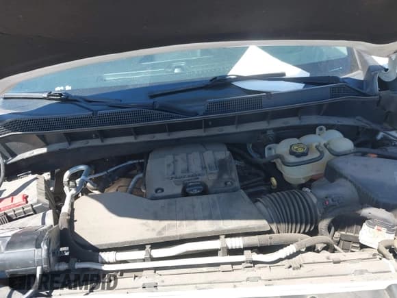 ✅ 2019 Chevrolet Silverado 1500 LT • VIN: 3GCPYDEK6KG194105 • Lot: 43062182. Wystawiony na IAAI z przebiegiem 78 601 mil. Bezpłatny archiwum sprzedaży aukcyjnych z USA i szczegółowy raport historii pojazdu na DreamBid. Zdjęcie 10.