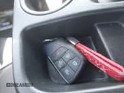 ✅ 2023 Chevrolet Silverado 1500 Custom • VIN: 1GCPABEK1PZ270250 • Lot: 42148020. Wystawiony na IAAI z przebiegiem 14 978 mil. Bezpłatny archiwum sprzedaży aukcyjnych z USA i szczegółowy raport historii pojazdu na DreamBid. Zdjęcie 11.