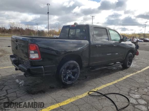 ✅ 2019 Ram 1500 Big Horn • VIN: 1C6SRFFT6KN890763 • Lot: 86437685. Wystawiony na Copart z przebiegiem 61 121 mil. Bezpłatny archiwum sprzedaży aukcyjnych z USA i szczegółowy raport historii pojazdu na DreamBid. Zdjęcie 3.