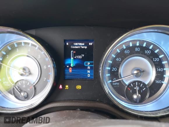 ✅ 2012 Chrysler 300 C • VIN: 2C3CCAET9CH279806 • Lot: 42385827. Listed on IAAI with 148,708 mi. Free auction sales archive from the USA and detailed vehicle history report at DreamBid. Image 7.