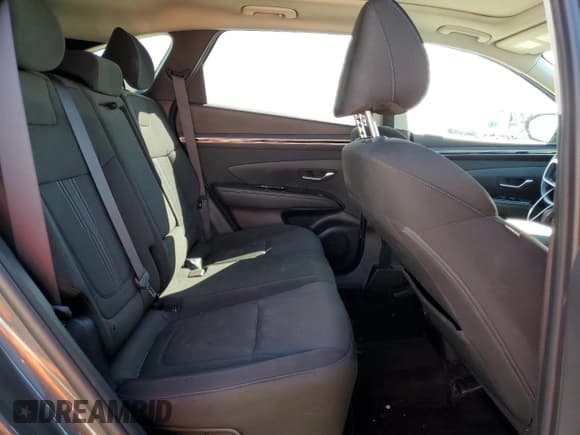 ✅ 2022 Hyundai Tucson SEL Convenience • VIN: KM8JFCA18NU016583 • Lot: 77671394. Wystawiony na Copart z przebiegiem 33 682 mil. Bezpłatny archiwum sprzedaży aukcyjnych z USA i szczegółowy raport historii pojazdu na DreamBid. Zdjęcie 10.