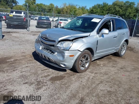 ✅ 2012 Chevrolet Captiva Sport LT • VIN: 3GNAL3E56CS655821 • Lot: 43392375. Wystawiony na IAAI z przebiegiem 163 048 mil. Bezpłatny archiwum sprzedaży aukcyjnych z USA i szczegółowy raport historii pojazdu na DreamBid. Zdjęcie 18.