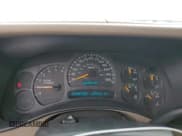 ✅ 2003 Chevrolet Suburban LS • VIN: 1GNEC16Z43R286435 • Лот: 49645835. Опубликован ранее на Copart с пробегом 107 894 миль. Бесплатный доступ к архиву аукционных продаж из США и подробный отчёт об истории автомобиля на DreamBid. Изображение 9.