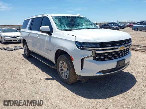 ✅ 2021 Chevrolet Suburban LT • VIN: 1GNSKCKD2MR144193 • Lot: 42848977. Wystawiony na IAAI z przebiegiem 117 662 mil. Bezpłatny archiwum sprzedaży aukcyjnych z USA i szczegółowy raport historii pojazdu na DreamBid. Zdjęcie 1.
