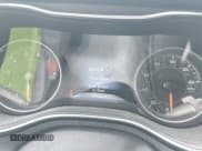 ✅ 2022 Jeep Cherokee Trailhawk • VIN: 1C4PJMBX7ND532312 • Lot: 42618402. Wystawiony na IAAI z przebiegiem 61 733 mil. Bezpłatny archiwum sprzedaży aukcyjnych z USA i szczegółowy raport historii pojazdu na DreamBid. Zdjęcie 7.