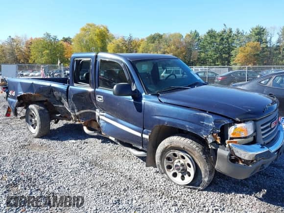 2006 GMC Sierra 1500 Work Truck with VIN 2GTEK19V561309397, listed as a IAAI auction lot 43482253 with 91,050 mi miles and . Bid and sale history available at DreamBid. Image 6.