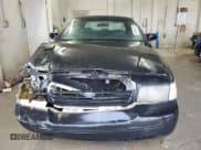 ✅ 1999 Ford Crown Victoria Police • VIN: 2FAFP71W7XX105850 • Lot: 43760905. Listed on Copart with 308,252 mi. Free auction sales archive from the USA and detailed vehicle history report at DreamBid. Image 5.