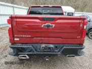 ✅ 2021 Chevrolet Silverado 1500 LT Trail Boss • VIN: 3GCPYFEL9MG328578 • Lot: 46978334. Wystawiony na Copart z przebiegiem 74 523 mil. Bezpłatny archiwum sprzedaży aukcyjnych z USA i szczegółowy raport historii pojazdu na DreamBid. Zdjęcie 6.