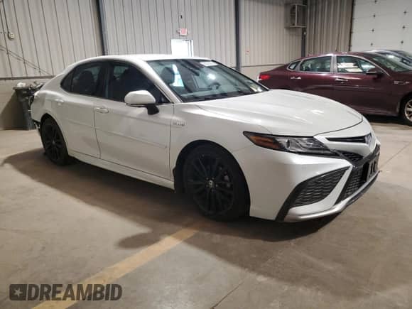 2021 Toyota Camry Hybrid XSE с VIN 4T1K31AK5MU553968, выставлен на аукционе Copart как лот 62929095 с пробегом 62 559 миль миль и Списание • Salvage title. История ставок и продаж доступна на DreamBid. Изображение 4.