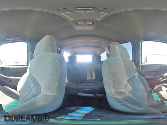 ✅ 2002 Chevrolet Blazer LS • VIN: 1GNDT13W02K212586 • Lot: 63043045. Wystawiony na Copart z przebiegiem 144 728 mil. Bezpłatny archiwum sprzedaży aukcyjnych z USA i szczegółowy raport historii pojazdu na DreamBid. Zdjęcie 15.