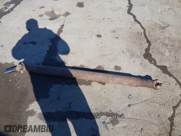 ✅ 2004 Cadillac Escalade ESV • VIN: 3GYFK66N74G259106 • Лот: 41820500. Опубликован ранее на IAAI с пробегом 211 190 миль. Бесплатный доступ к архиву аукционных продаж из США и подробный отчёт об истории автомобиля на DreamBid. Изображение 12.