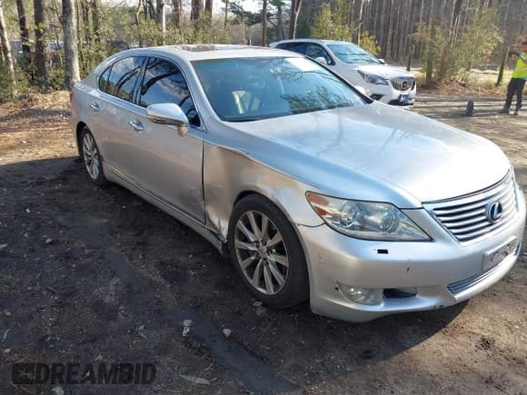 ✅ 2010 Lexus LS 460 • VIN: JTHCL5EF1A5008285 • Лот: 41500042. Опубликован ранее на IAAI с пробегом 243 121 миль. Бесплатный доступ к архиву аукционных продаж из США и подробный отчёт об истории автомобиля на DreamBid. Изображение 1.