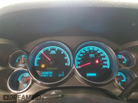 ✅ 2009 Chevrolet Silverado 1500 • VIN: 2GCFK135391115906 • Lot: 71793664. Listed on Copart with 194,871 mi. Free auction sales archive from the USA and detailed vehicle history report at DreamBid. Image 9.