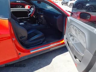 ✅ 2009 Dodge Challenger SRT-8 • VIN: 2B3LJ74W59H588019 • Lot: 43252679. Wystawiony na IAAI z przebiegiem 138 285 mil. Bezpłatny archiwum sprzedaży aukcyjnych z USA i szczegółowy raport historii pojazdu na DreamBid. Zdjęcie 5.