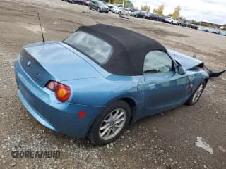 ✅ 2003 BMW Z4 2.5i • VIN: 4USBT33443LR64632 • Lot: 73790844. Listed on Copart with 122,665 mi. Free auction sales archive from the USA and detailed vehicle history report at DreamBid. Image 3.