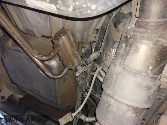 ✅ 2019 Chevrolet Silverado 1500 RST • VIN: 1GCUYEED6KZ148803 • Lot: 43494494. Wystawiony na IAAI z przebiegiem Nie podano. Bezpłatny archiwum sprzedaży aukcyjnych z USA i szczegółowy raport historii pojazdu na DreamBid. Zdjęcie 16.