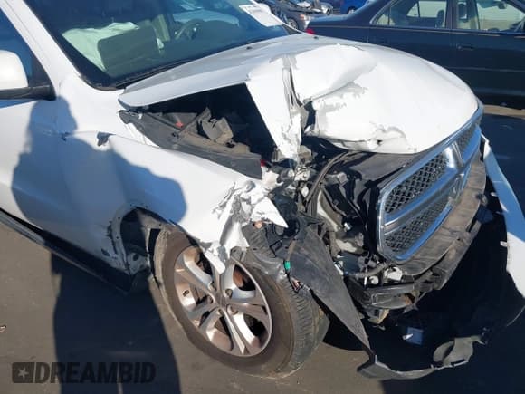 ✅ 2013 Dodge Durango SXT • VIN: 1C4RDHAG1DC628921 • Lot: 43696980. Listed on IAAI with 180,740 mi. Free auction sales archive from the USA and detailed vehicle history report at DreamBid. Image 6.