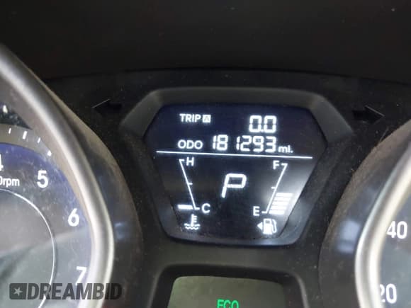 ✅ 2013 Hyundai Elantra GLS • VIN: 5NPDH4AE1DH417972 • Lot: 43300921. Listed on IAAI with 181,293 mi. Free auction sales archive from the USA and detailed vehicle history report at DreamBid. Image 16.