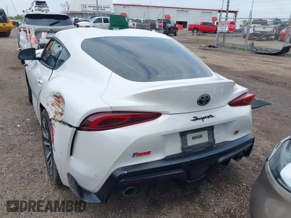 ✅ 2021 Toyota Supra 2.0 • VIN: WZ1DB2C0XMW043249 • Lot: 42085092. Listed on IAAI with Not provided. Free auction sales archive from the USA and detailed vehicle history report at DreamBid. Image 3.
