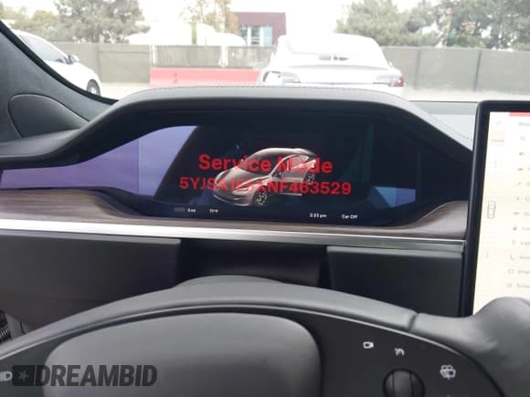 ✅ 2022 Tesla Model S • VIN: 5YJSA1E5XNF463529 • Lot: 43714895. Wystawiony na IAAI z przebiegiem 55 399 mil. Bezpłatny archiwum sprzedaży aukcyjnych z USA i szczegółowy raport historii pojazdu na DreamBid. Zdjęcie 7.