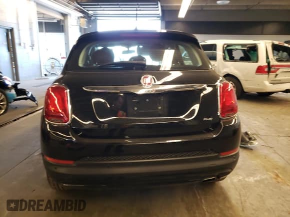 ✅ 2017 FIAT 500X Pop • VIN: ZFBCFYAB8HP544746 • Lot: 65624983. Wystawiony na Copart z przebiegiem 35 616 mil. Bezpłatny archiwum sprzedaży aukcyjnych z USA i szczegółowy raport historii pojazdu na DreamBid. Zdjęcie 6.